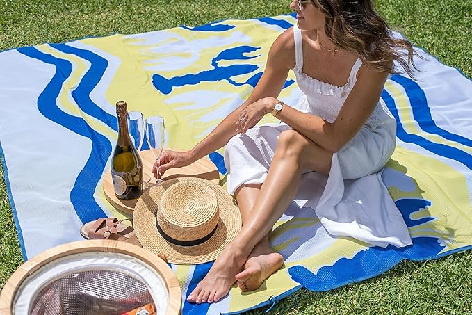 CGEAR Sandlite – Patented Sand-Free Beach Mat – Multi Use Outdoor Camping Mat, Picnic Blanket, Exercise Stretching Mat – Rollup Compact – Great for Families